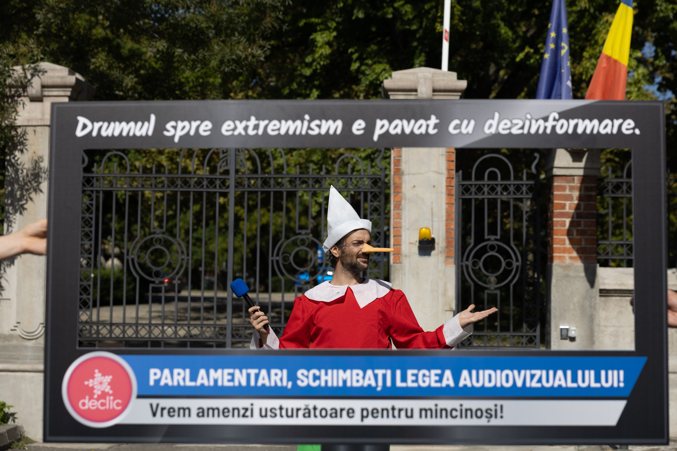 Dezinformare